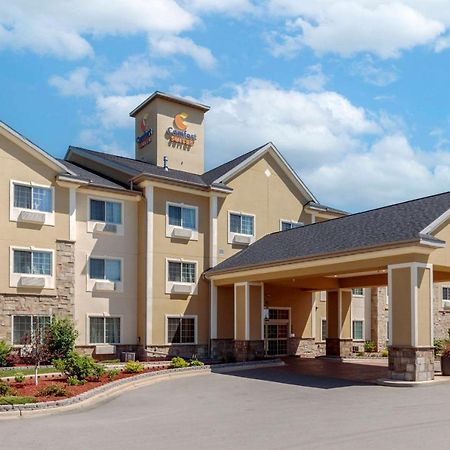 Comfort Suites Johnson Creek Conference Center Luaran gambar