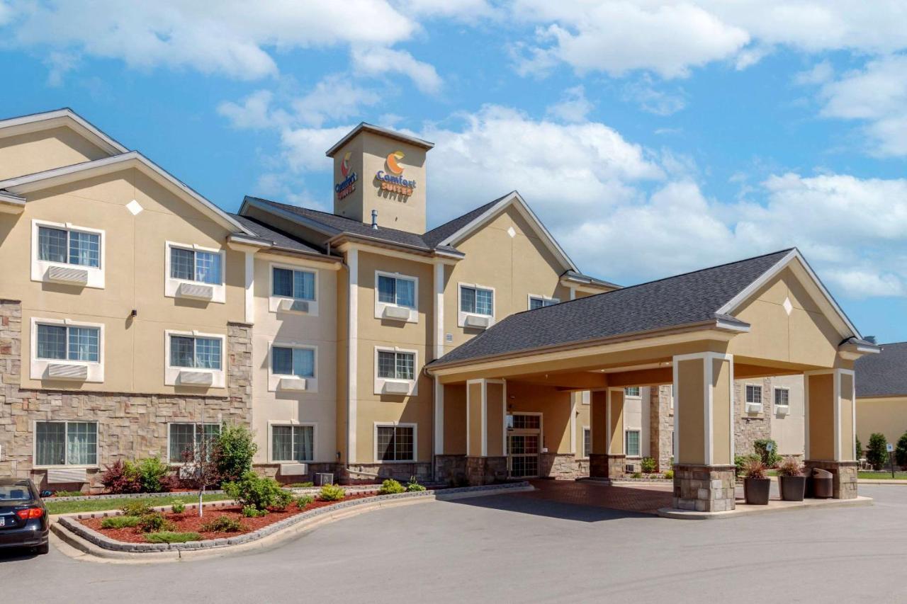 Comfort Suites Johnson Creek Conference Center Luaran gambar