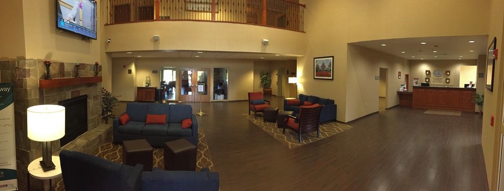Comfort Suites Johnson Creek Conference Center Luaran gambar